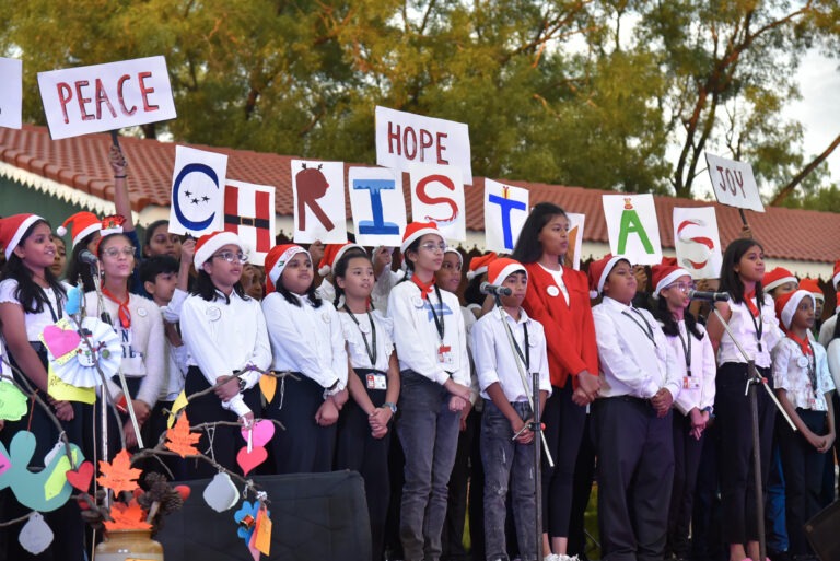 Fravashi Academy Student Celebrate Christmas Day